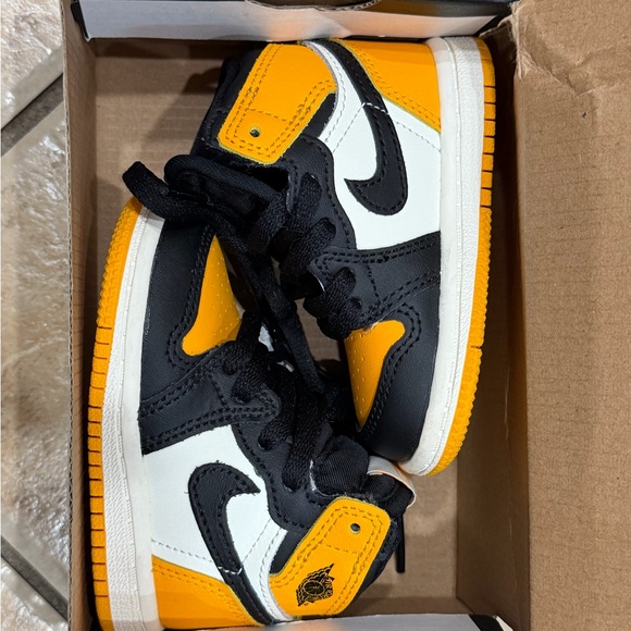 Jordan 1 retro high - Picture 5 of 5